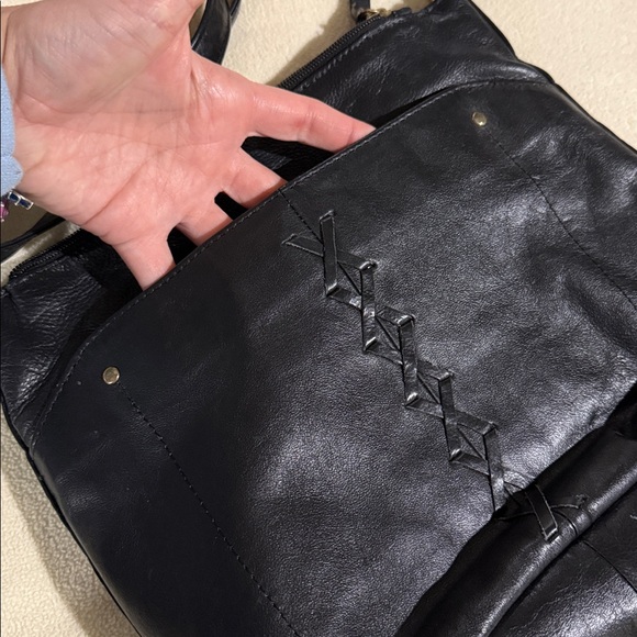 Great American Leatherworks Crossbody - Picture 3 of 7